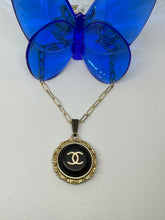 Load image into Gallery viewer, #642 Vintage Couture Necklace 26mm