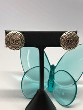 Load image into Gallery viewer, #420 Vintage Couture Earrings 18mm