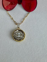 Load image into Gallery viewer, #689 Vintage Couture Necklace 23mm