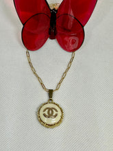 Load image into Gallery viewer, #707 Vintage Couture Necklace 23mm