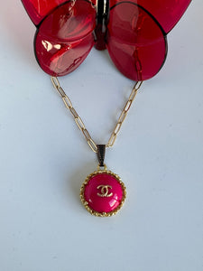 #660 Vintage Couture Necklace 22mm