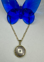 Load image into Gallery viewer, #712 Vintage Couture Necklace 23mm
