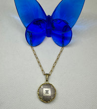 Load image into Gallery viewer, #712 Vintage Couture Necklace 23mm