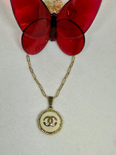 Load image into Gallery viewer, #707 Vintage Couture Necklace 23mm