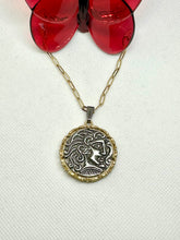 Load image into Gallery viewer, #694 Vintage Couture Necklace 32mm