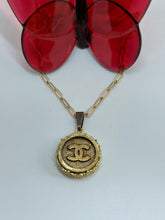 Load image into Gallery viewer, #646 Vintage Couture Necklace 23mm
