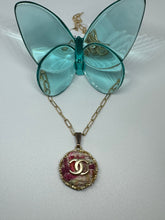 Load image into Gallery viewer, #656 Vintage Couture Necklace 26mm