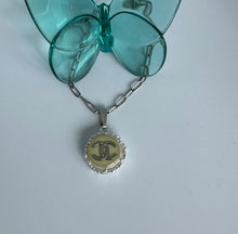 Load image into Gallery viewer, #638 Vintage Couture Necklace 21mm