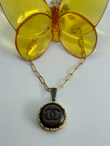 #651 Vintage Couture Necklace 21mm