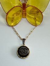 Load image into Gallery viewer, #651 Vintage Couture Necklace 21mm