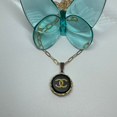 #655Vintage Couture Necklace 23mm