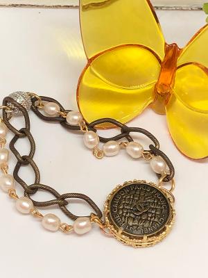 #373 Vintage Couture Bracelet 28mm