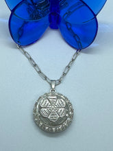 Load image into Gallery viewer, #234 Vintage Couture Necklace 28mm