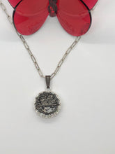 Load image into Gallery viewer, #386 Vintage Couture Necklace 22mm