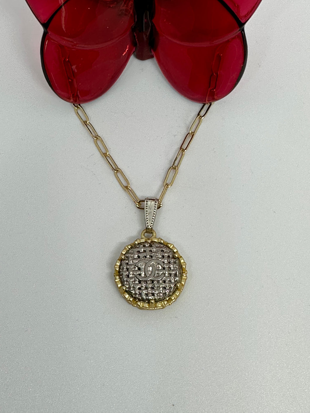 #77 Vintage Couture Necklace 23mm