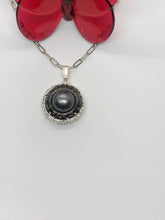 Load image into Gallery viewer, #139 Vintage Couture Necklace 28mm