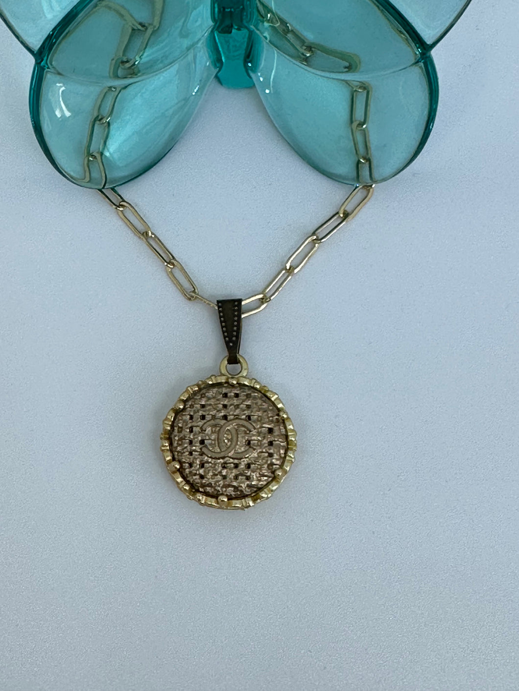 #88 Vintage Couture Necklace 22mm
