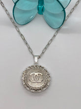 Load image into Gallery viewer, #460 Vintage Couture Necklace 33mm