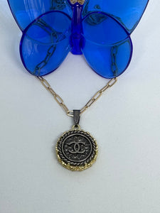 #410 Vintage Couture Necklace 23mm