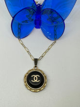 Load image into Gallery viewer, #642 Vintage Couture Necklace 26mm