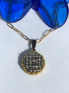 #595 Vintage Couture Necklace 21mm