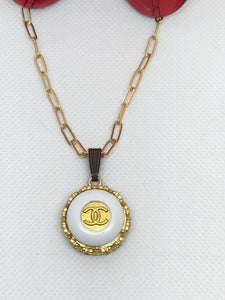 #601 Vintage Couture Necklace 21mm