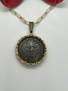 #36 Vintage Couture Necklace 28mm