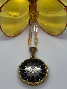 #390 Vintage Couture Necklace 26mm