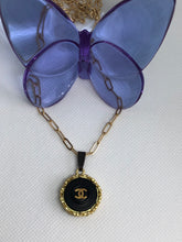 Load image into Gallery viewer, #322 Vintage Couture Necklace 21mm