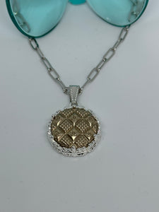 #636 Vintage Couture Necklace 23mm