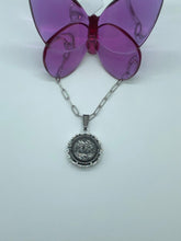 Load image into Gallery viewer, #548 Vintage Couture Necklace 23mm