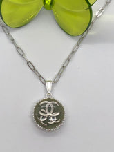 Load image into Gallery viewer, #463 Vintage Couture Necklace 23mm
