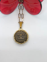 Load image into Gallery viewer, #261 Vintage Couture Necklace 23mm
