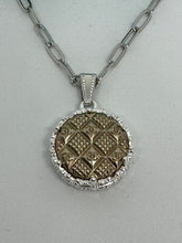 Load image into Gallery viewer, #636 Vintage Couture Necklace 23mm