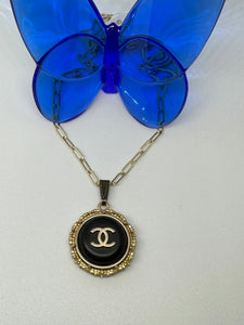 #642 Vintage Couture Necklace 26mm