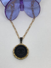 Load image into Gallery viewer, #606 Vintage Couture Necklace 26 or 22mm