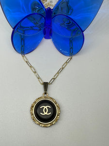 #642 Vintage Couture Necklace 26mm