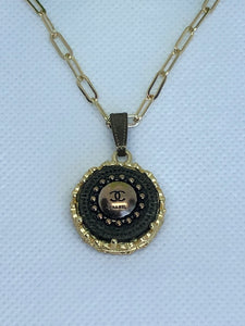 #255 Vintage Couture Necklace 21mm