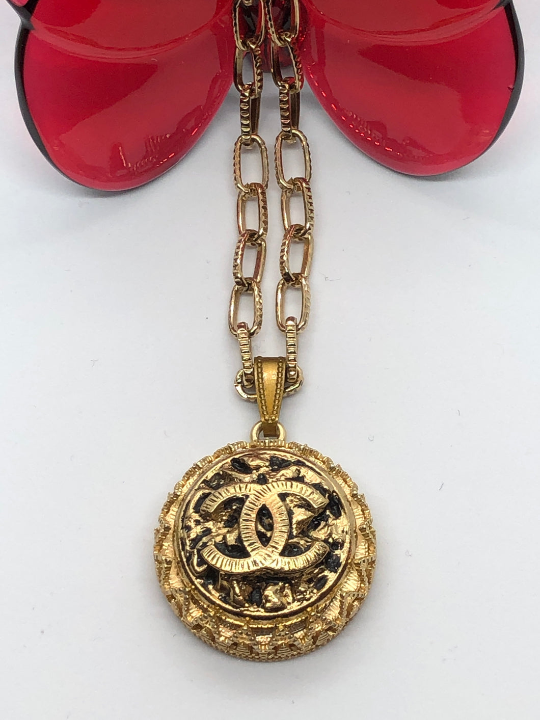 #318 Vintage Couture Necklace 26mm