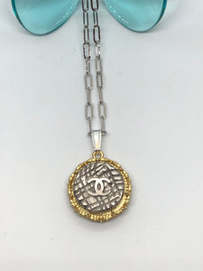 #320 Vintage Couture Necklace 28mm
