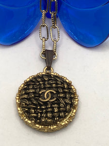 #25 Vintage Couture Necklace 31mm