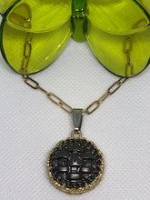 Load image into Gallery viewer, #573 Vintage Couture Necklace 23mm