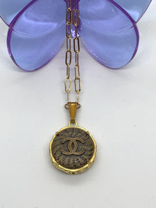 #260 Vintage Couture Necklace 23mm