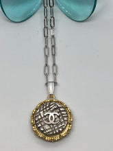 Load image into Gallery viewer, #320 Vintage Couture Necklace 28mm