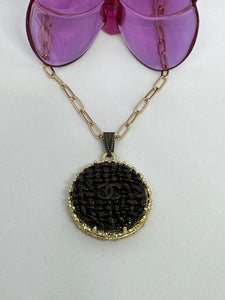 #641 Vintage Couture Necklace 28mm