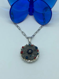 #543 Vintage Couture Necklace 28mm