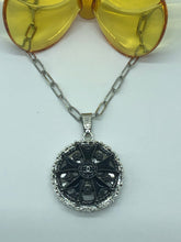 Load image into Gallery viewer, #537 Vintage Couture Necklace 28mm