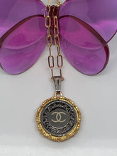 Load image into Gallery viewer, #428 Vintage Couture Necklace 26mm