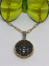 Load image into Gallery viewer, #573 Vintage Couture Necklace 23mm