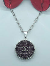 Load image into Gallery viewer, #555 Vintage Couture Necklace 28mm